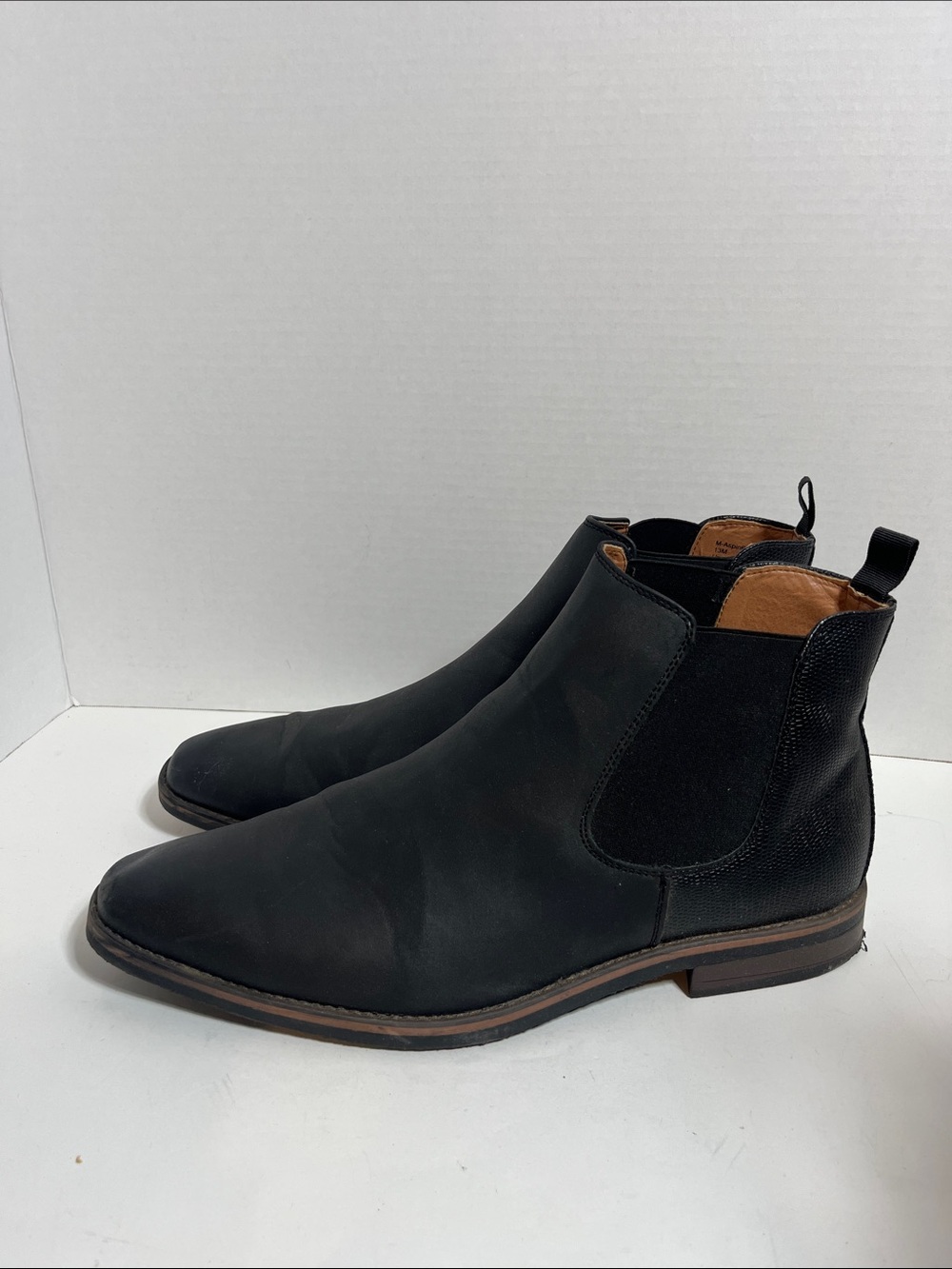 Steve Madden Men's faux Black Leather Chukka Boots